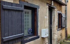 Chaleureuse petite maison de bourg